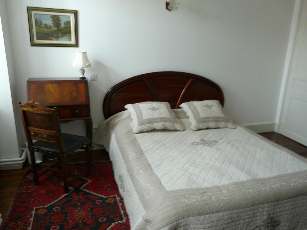 Mussy-sur-Seine La Promenade En Champagne B&B 객실 사진