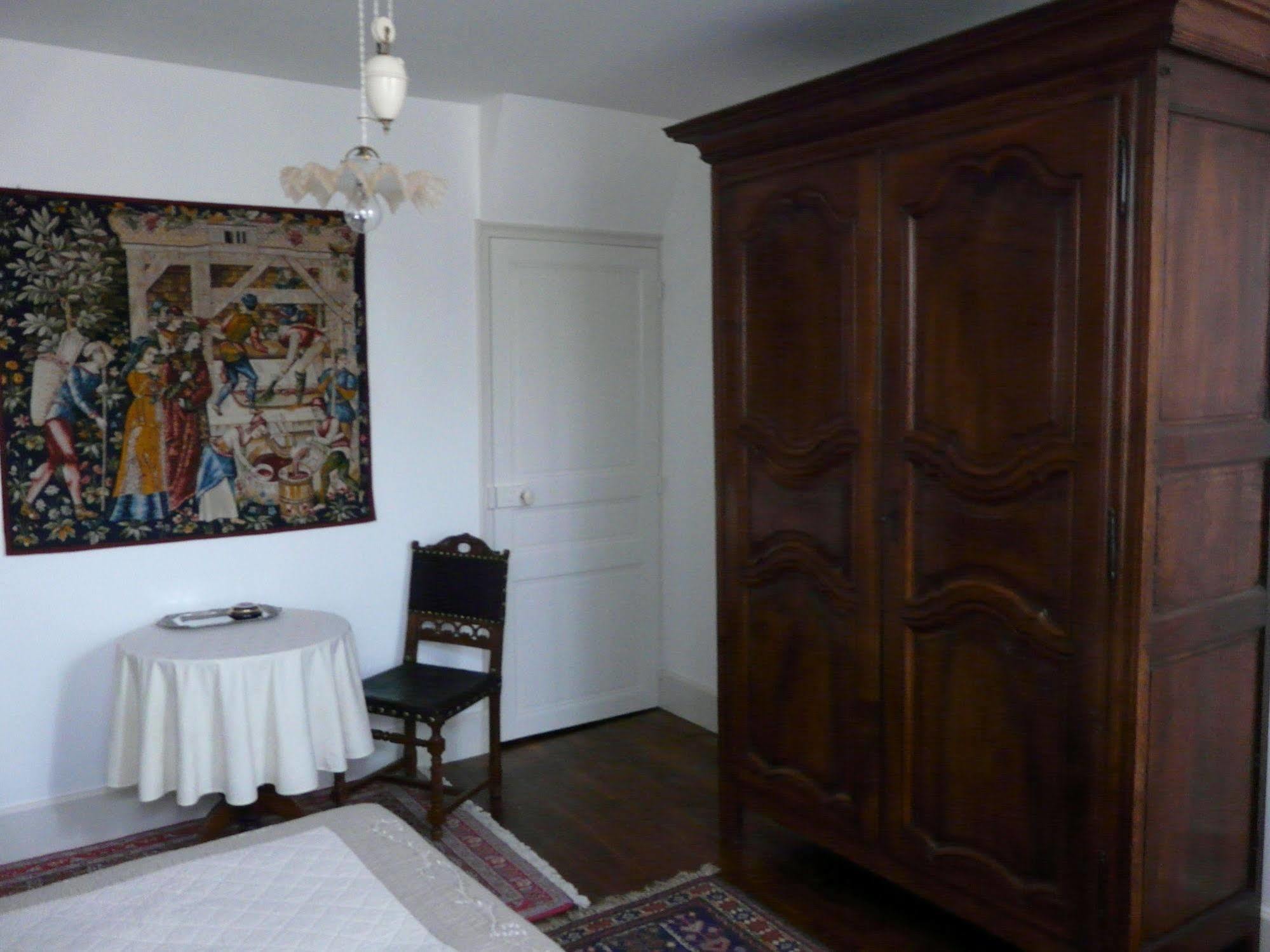 Mussy-sur-Seine La Promenade En Champagne B&B 외부 사진