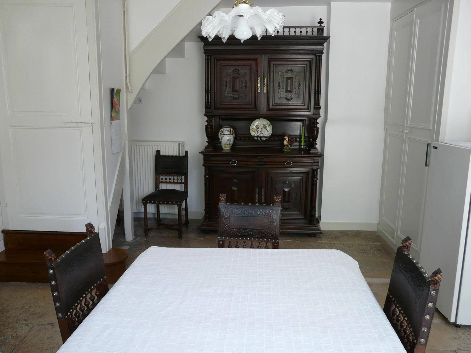 Mussy-sur-Seine La Promenade En Champagne B&B 외부 사진