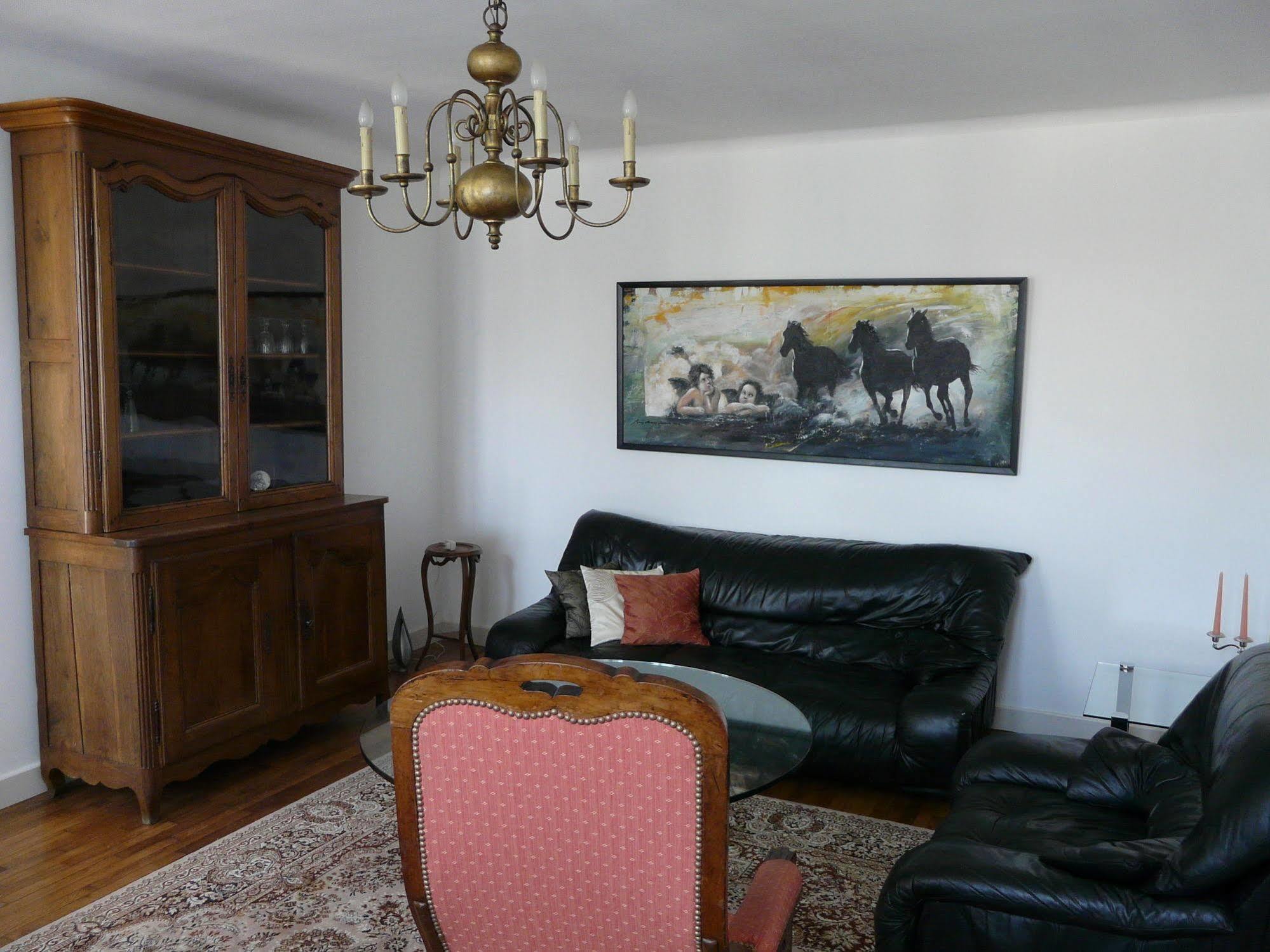 Mussy-sur-Seine La Promenade En Champagne B&B 외부 사진